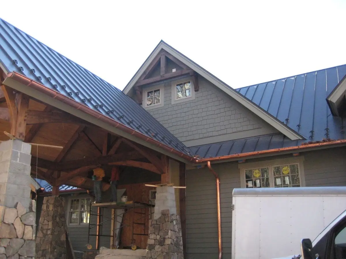 Craftsman Roofing team delivering quality roofing work in Cambridge Country